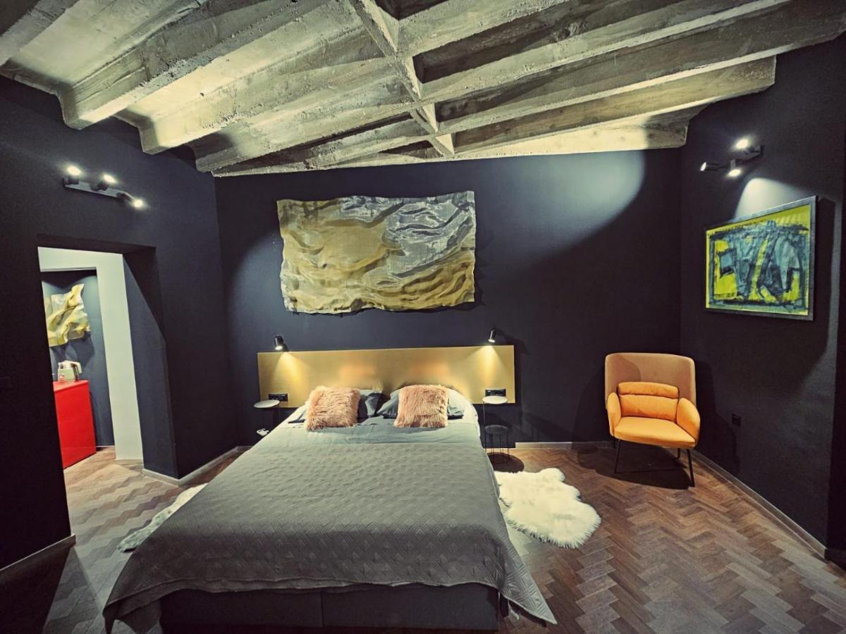 Booza 69 Luxury Rooms Split Bagian luar foto